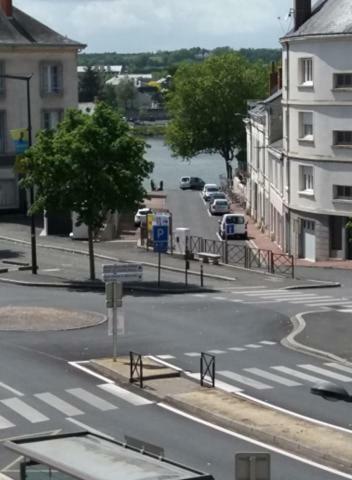 Appt 2Eme Etage Sur L'Ile De Saumur Eksteriør billede